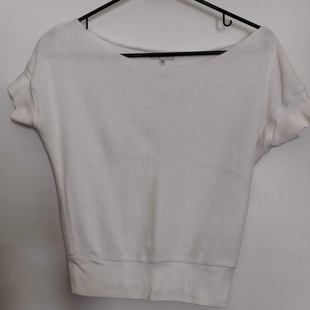 Vince Terry off shoulder white crop top